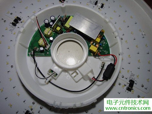 高端大氣上檔次！智能遙控調(diào)光LED吸頂燈拆解