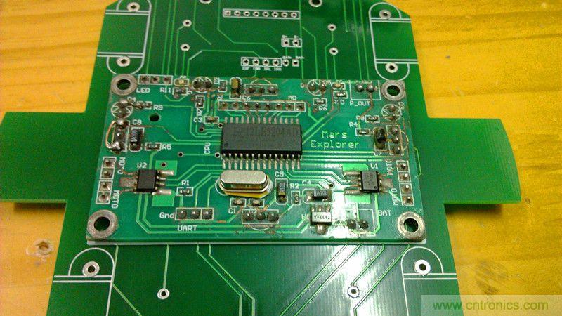 牛人力作！PCB版藍(lán)牙智能小車DIY