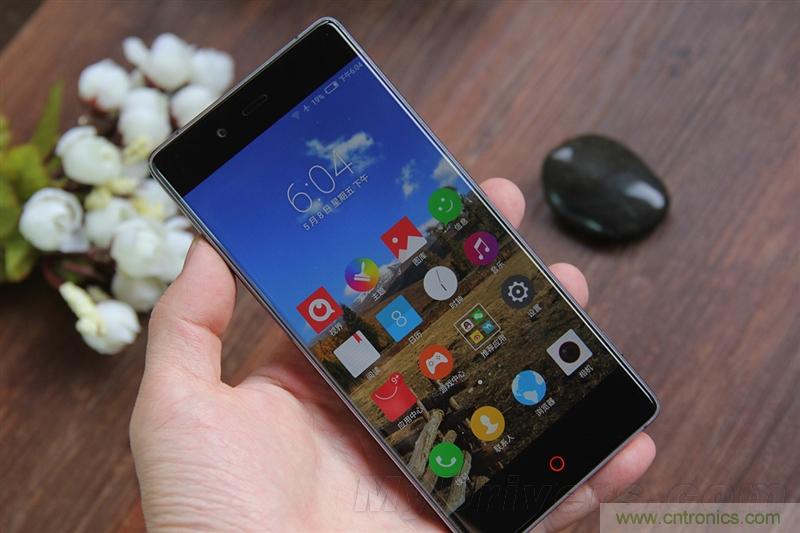 無邊框的 nubia Z9 ，一款既有驚喜，又有驚艷的智能手機