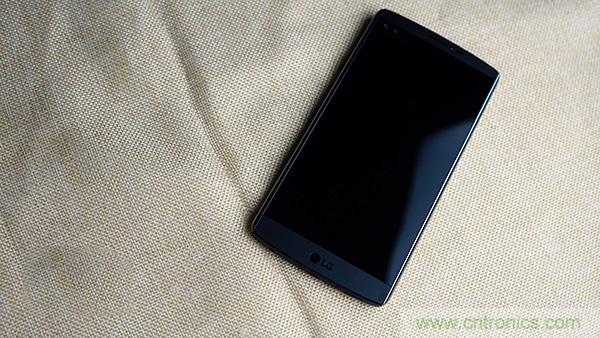 業(yè)界良心 LG V10 評(píng)測(cè):剛毅、冷峻，不失人性化