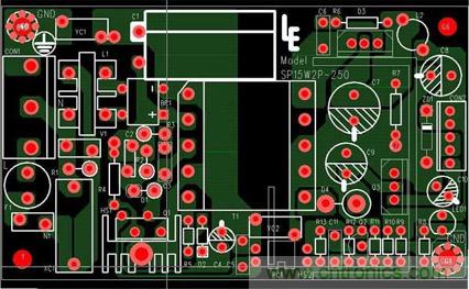 PCB元器件如何擺，線路該如何連接才能提高主板性能？