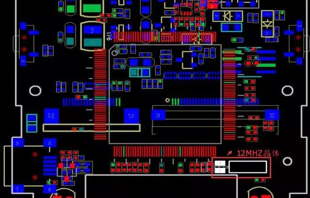 晶振為什么不能放置在PCB邊緣？