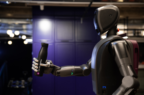 Mobileye跨界收購人形機器人公司，意在成為物理AI時代的領(lǐng)導者