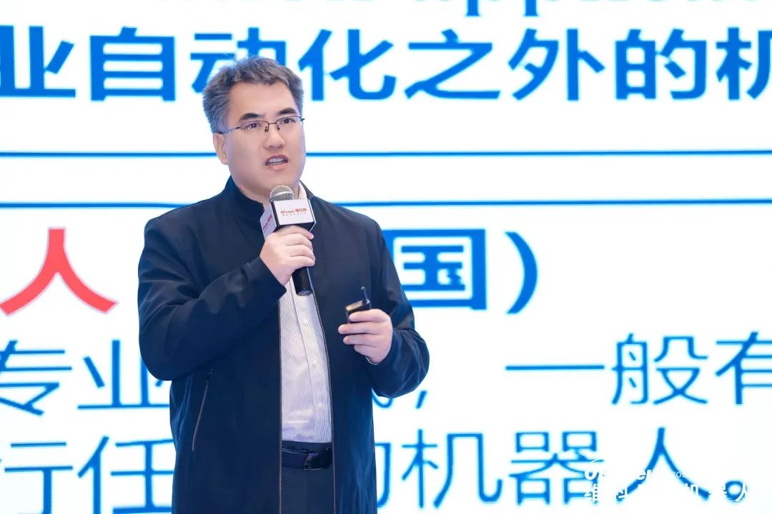 大咖齊聚，智啟新篇 | OFweek 2025（第十四屆）中國(guó)機(jī)器人產(chǎn)業(yè)大會(huì)圓滿收官！